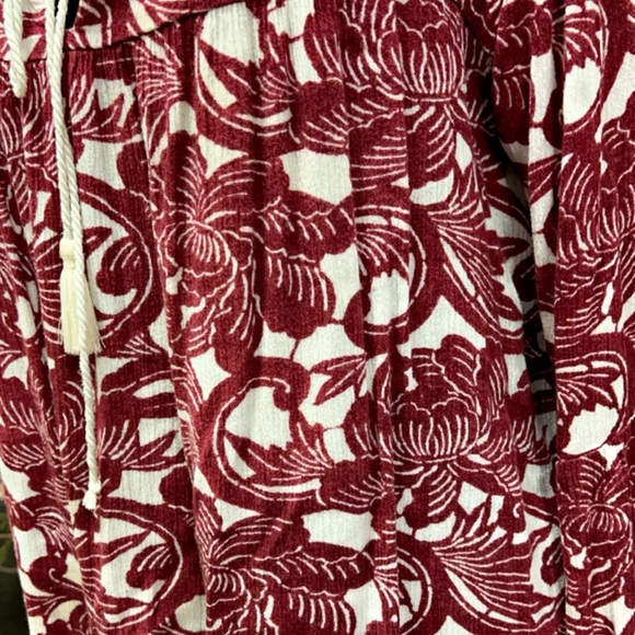 Loft Red Tasseled Peasant Blouse Size - Picture 6 of 7